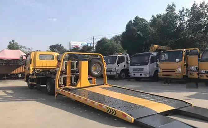 梁溪区汽车中途维修案例